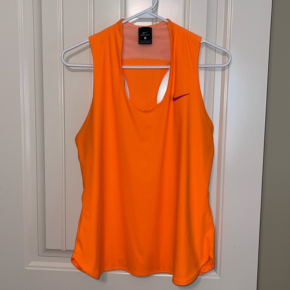 Nike. EUC.